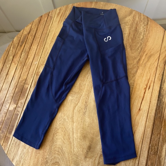 NWOT - Picture 2 of 3